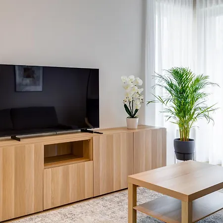 King Galaxy Apartament *